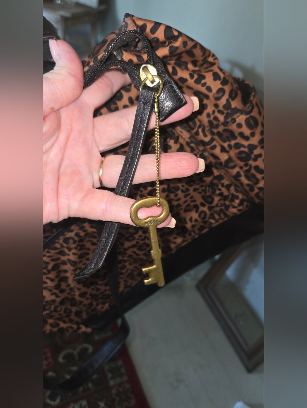 FOSSIL Shoulder Bag